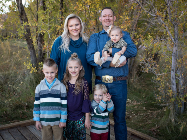 Las Vegas Family Photographer- Andersen Family by Lucy L Photography LLC-3156-2