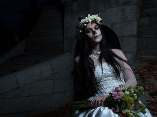 Skeleton Bride Pictures (13 of 24)