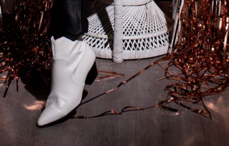 White Zipper Boots with Black Heel and Pointed Toes