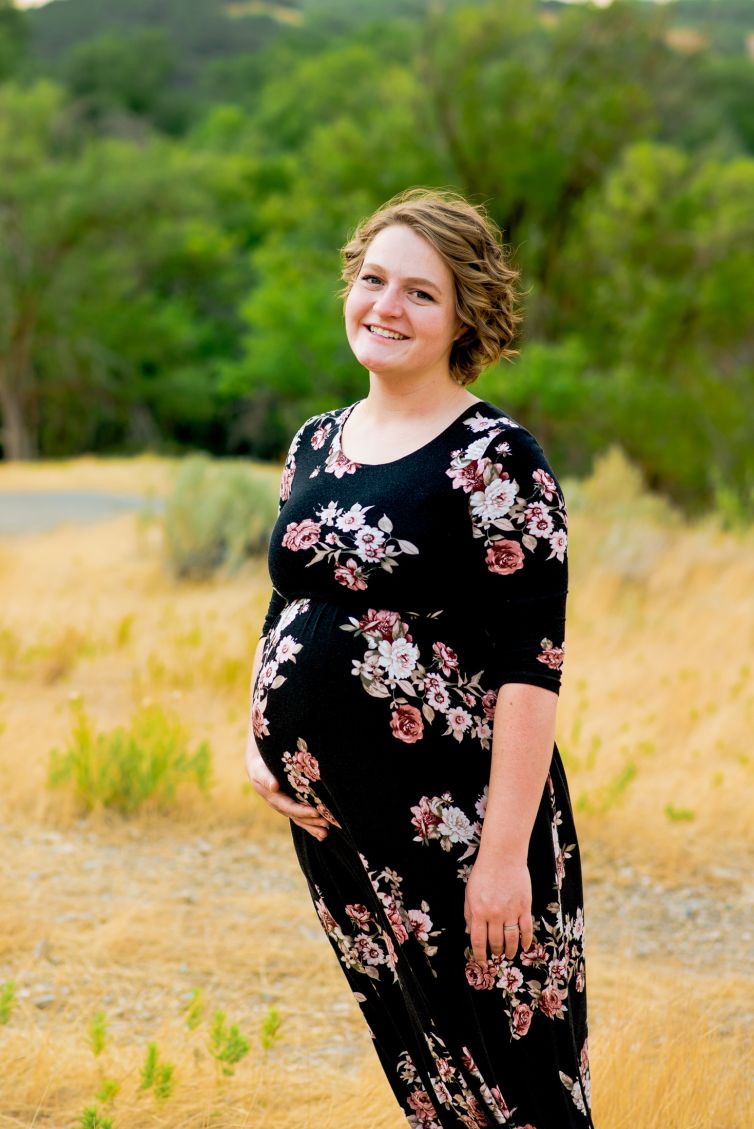 Maternity Session at Kiwanis Park in Lindon by Lucy L Photography LLC