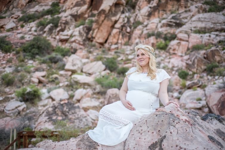 Maternity Pictures Las Vegas Red Rock Lucy L Photography-205