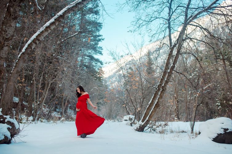 Utah Winter Maternity Session Provo Canyon by Lucy L Photography