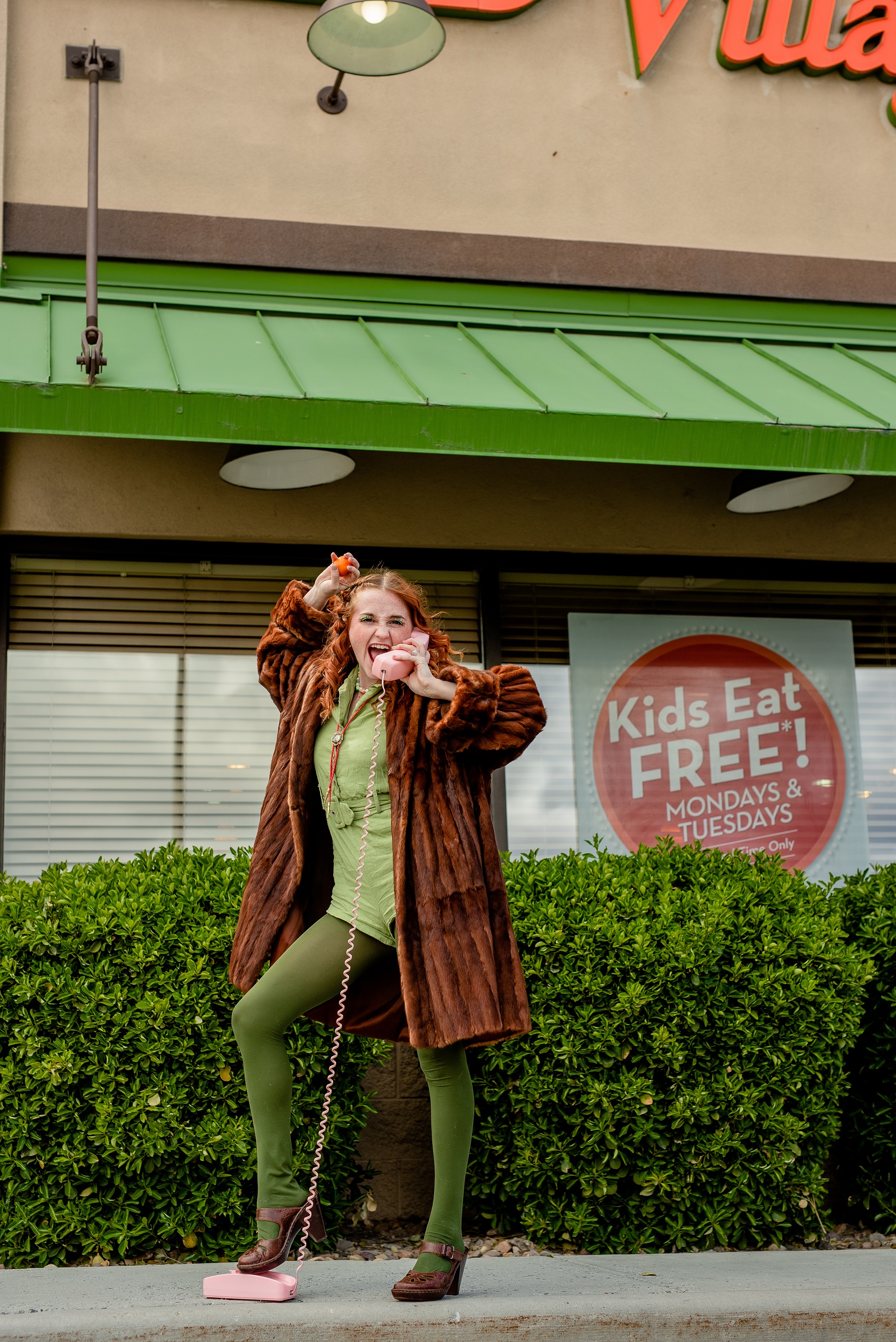 Village Inn- Vintage Vibe with Cantaloupe  Photoshoot by Lucy L Photography LLC