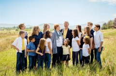 Extended Family Shoot in Park City- Group Portrait Photography in Utah by Lucy L Photography LLC Extended Family Shoot in Park City- Group Portrait Photography in Utah by Lucy L Photography LLC
